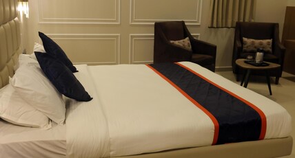 Thakar Hotel Room Type - SUPERIOR ROOM
