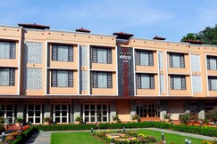 Hotel Kohinoor Highway, Dapoli