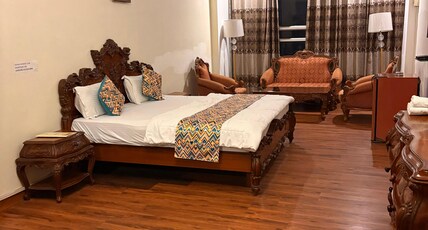 Narain Continental Room Type - MAHARAJA ROOM