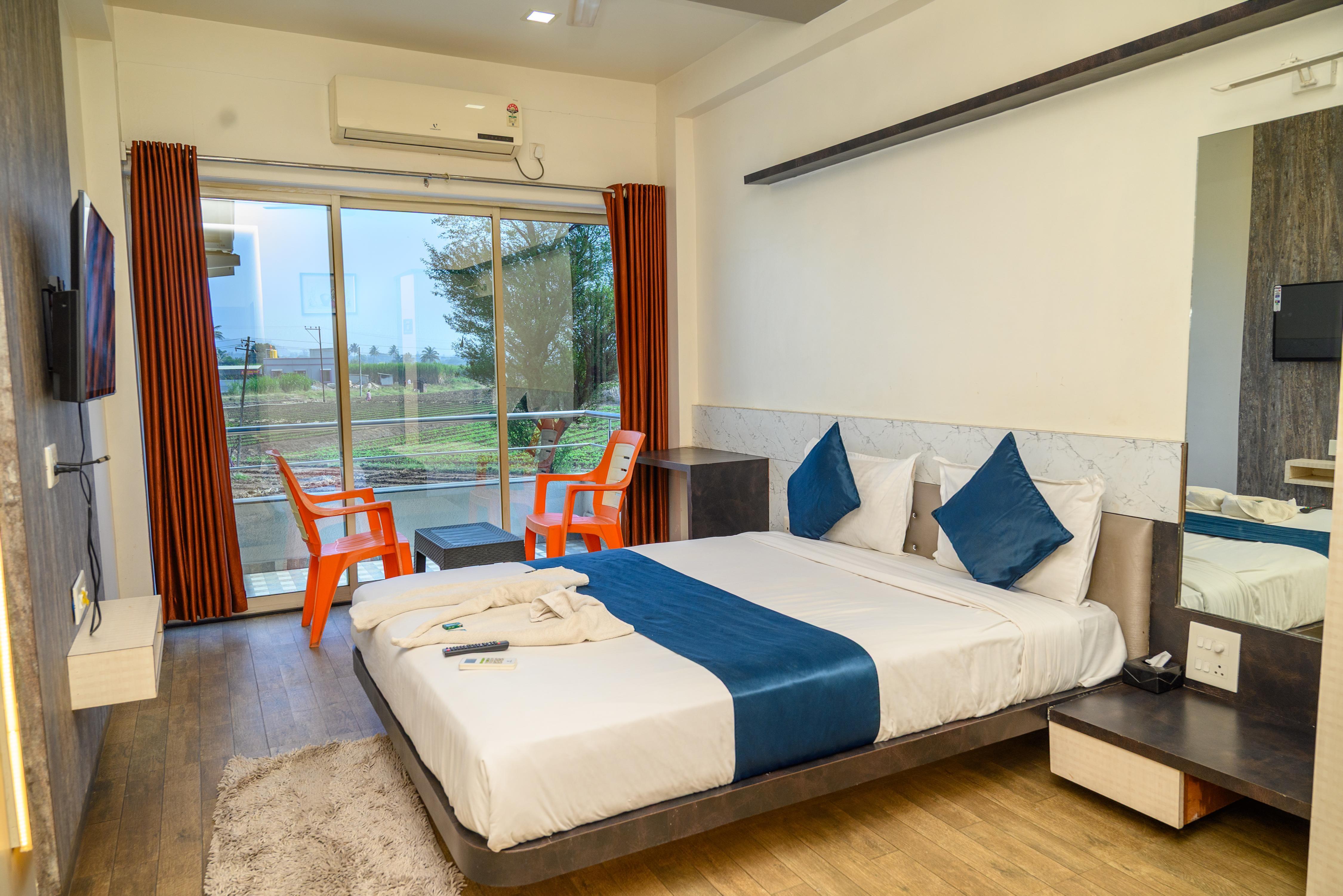 Hotel Srushti Regency - Tap to explore photos