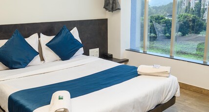 Hotel Srushti Regency Room Type - Executive Room NON AC with Balcony