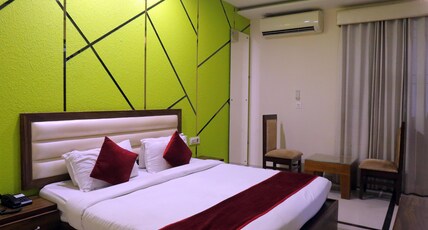 Smart Inn Hotel Room Type - Suite Room