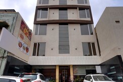 Hotel Cow Residency