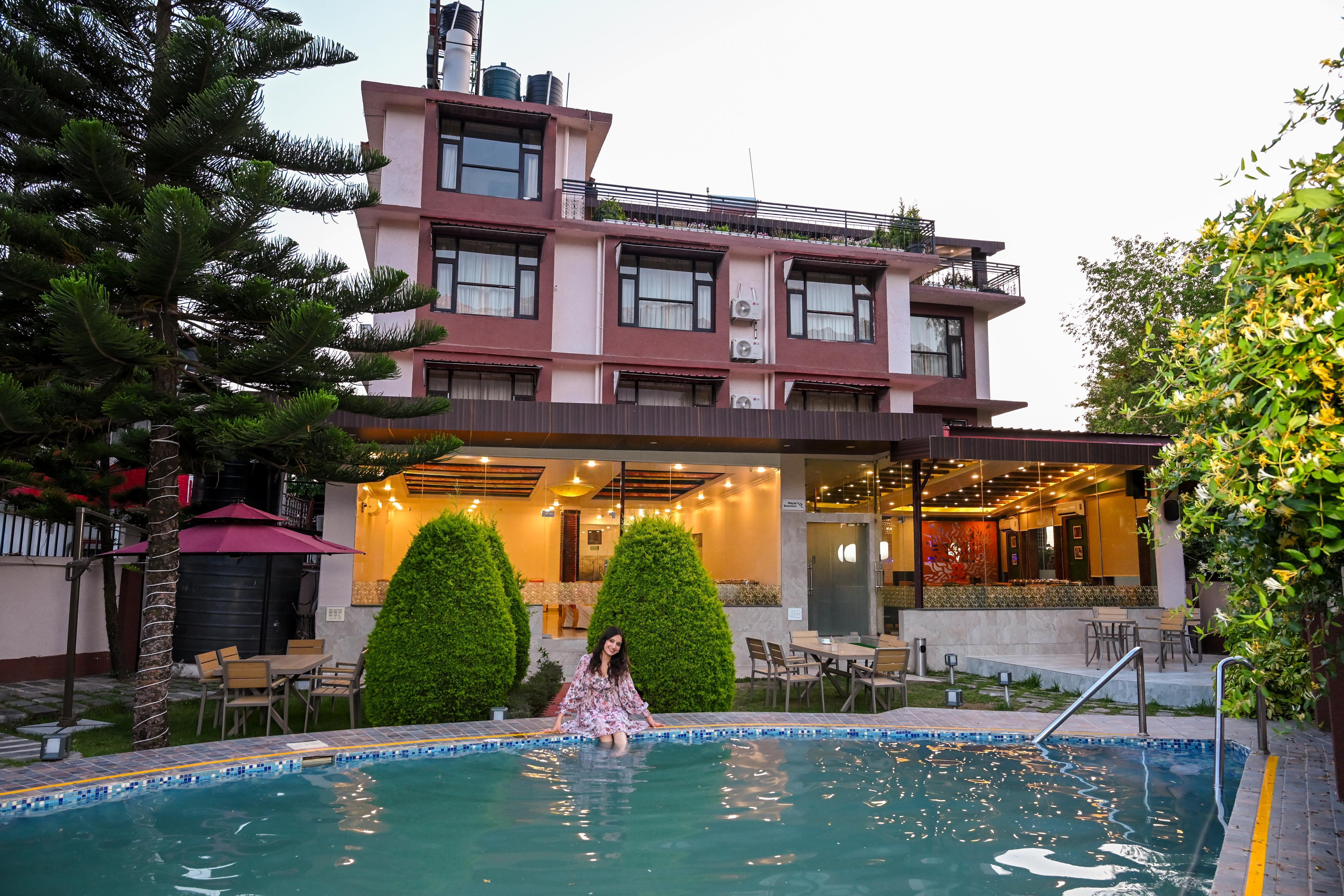 WHITE RIDGE HOTEL DHARAMSHALA - Tap to explore photos