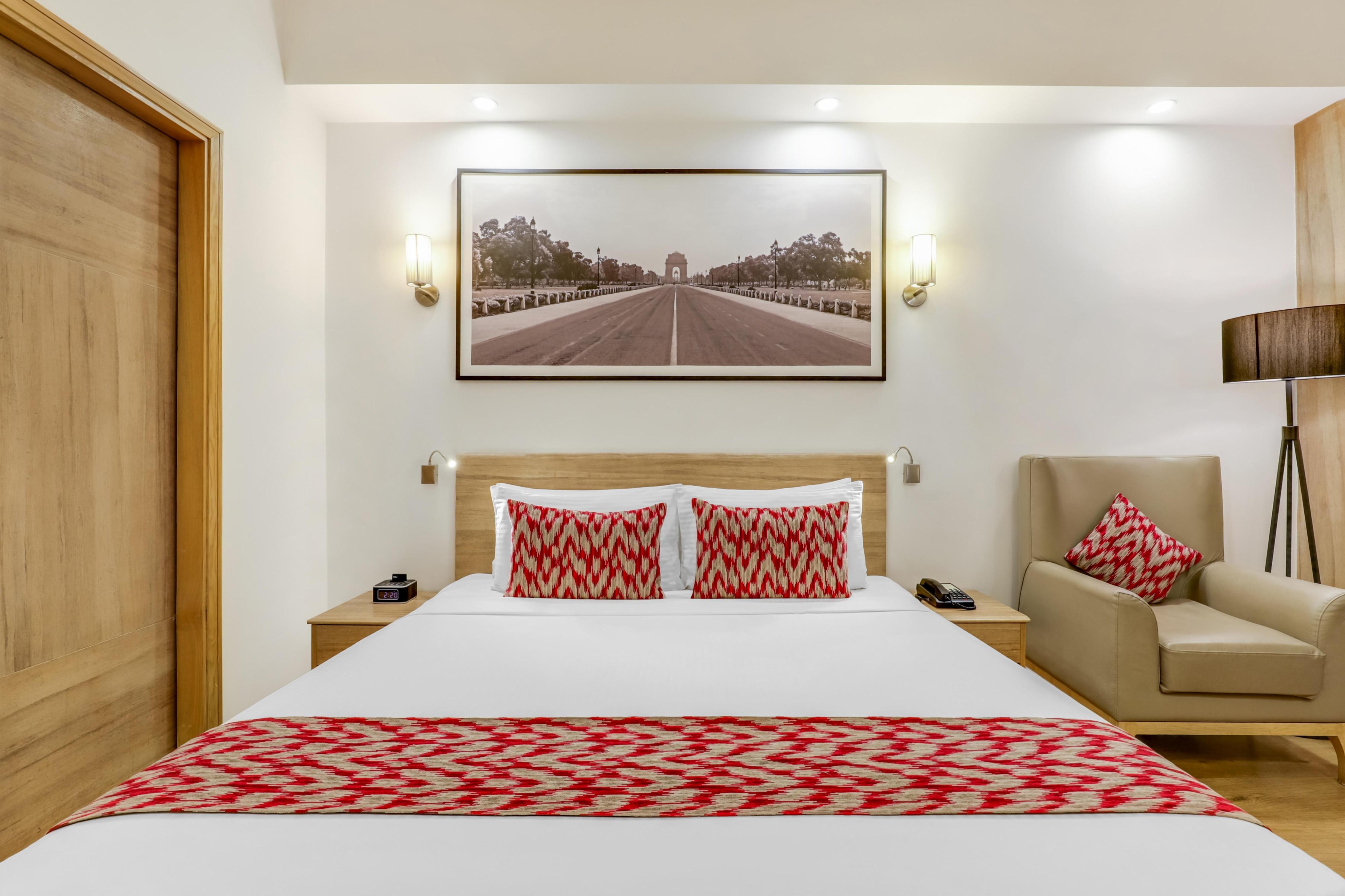 Lemon Tree Premier City Center Gurugram - Tap to explore photos
