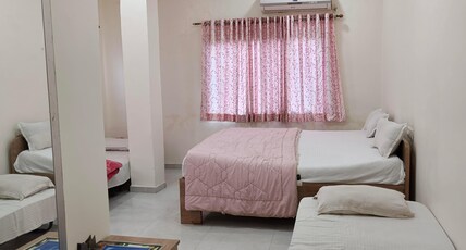 Shri Star Palace Room Type - AC Family Room Shri Star Palace Room Type - AC Family Room