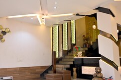 HOTEL MY DREAM - 100 MTR FROM Railway Station