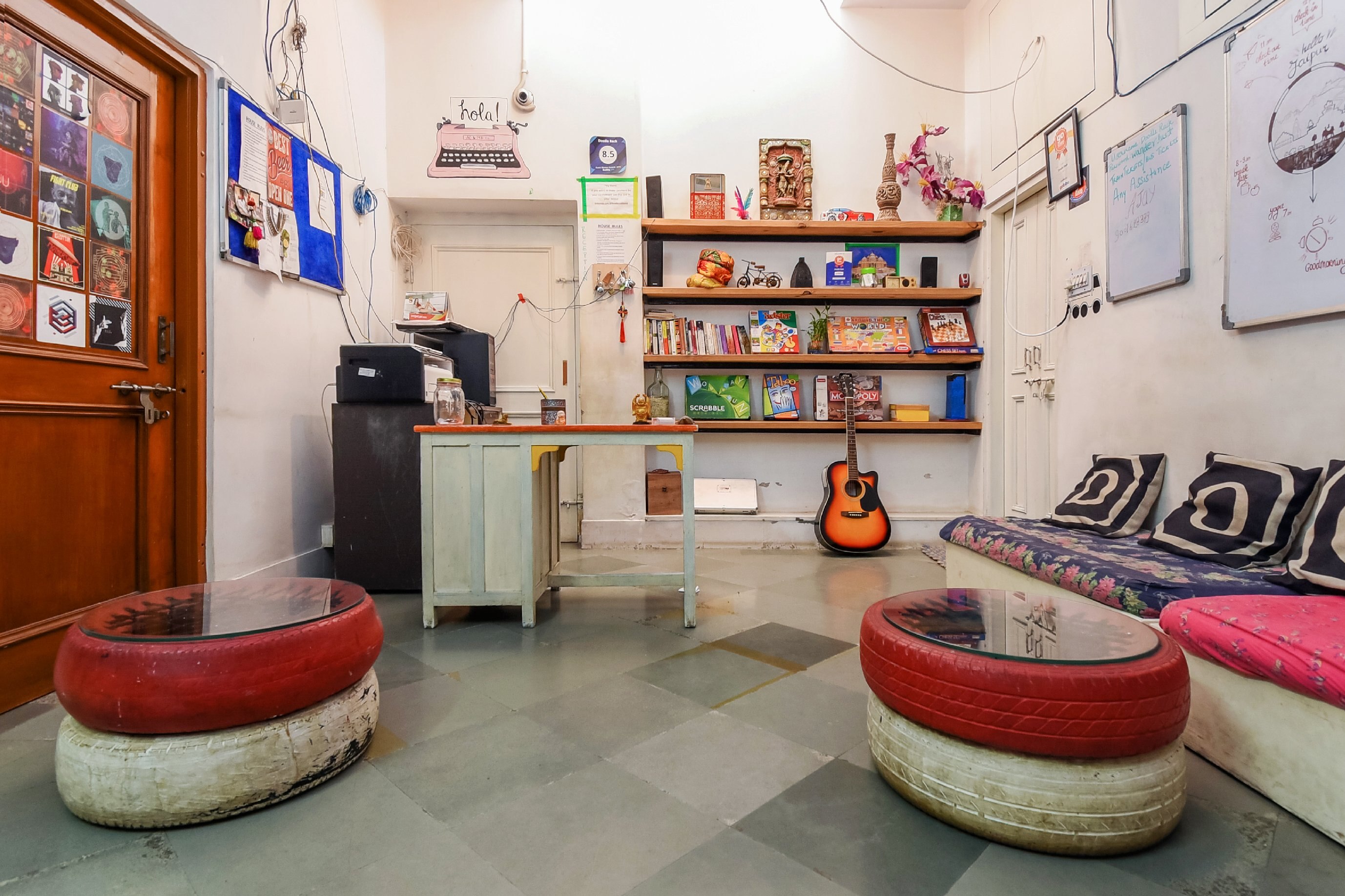 Doodle Rack - Tap to explore photos