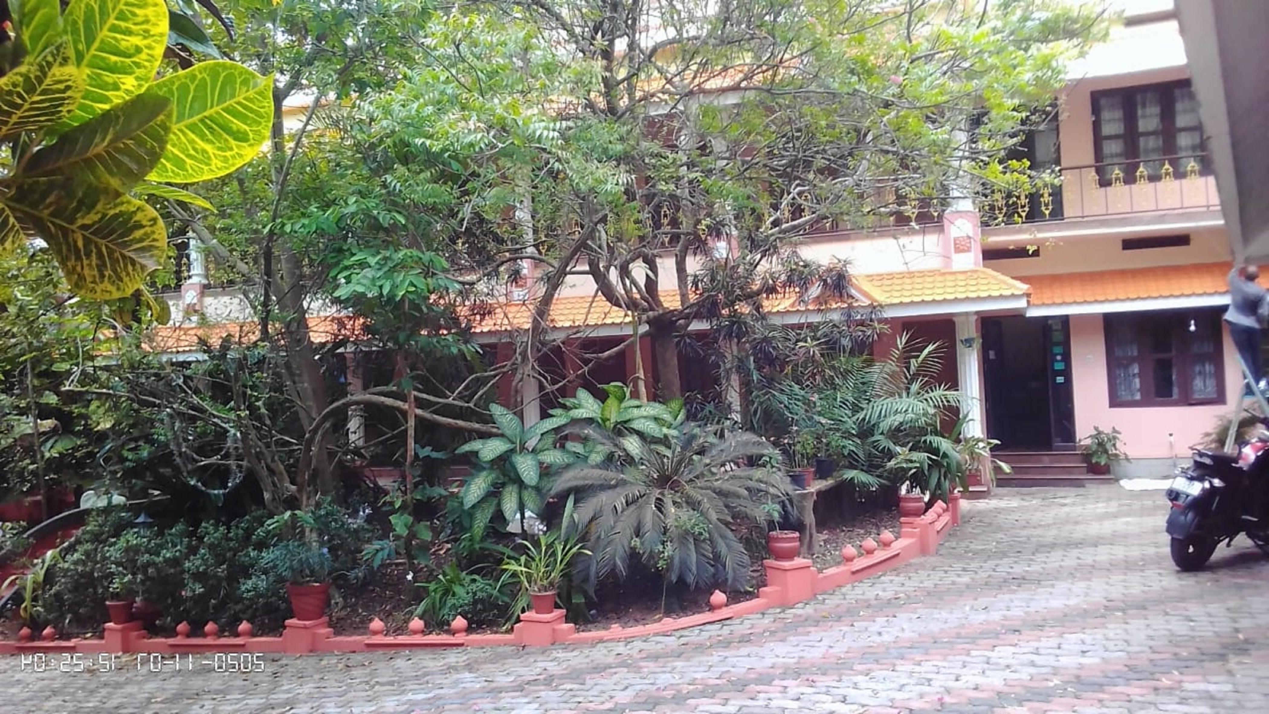 KARTHIKA PLAZA RESORT - Tap to explore photos