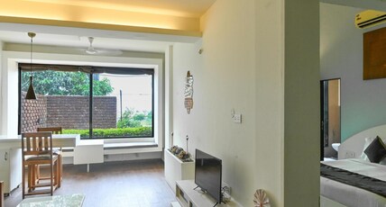 Saj By The Lake Room Type - Executive Suite