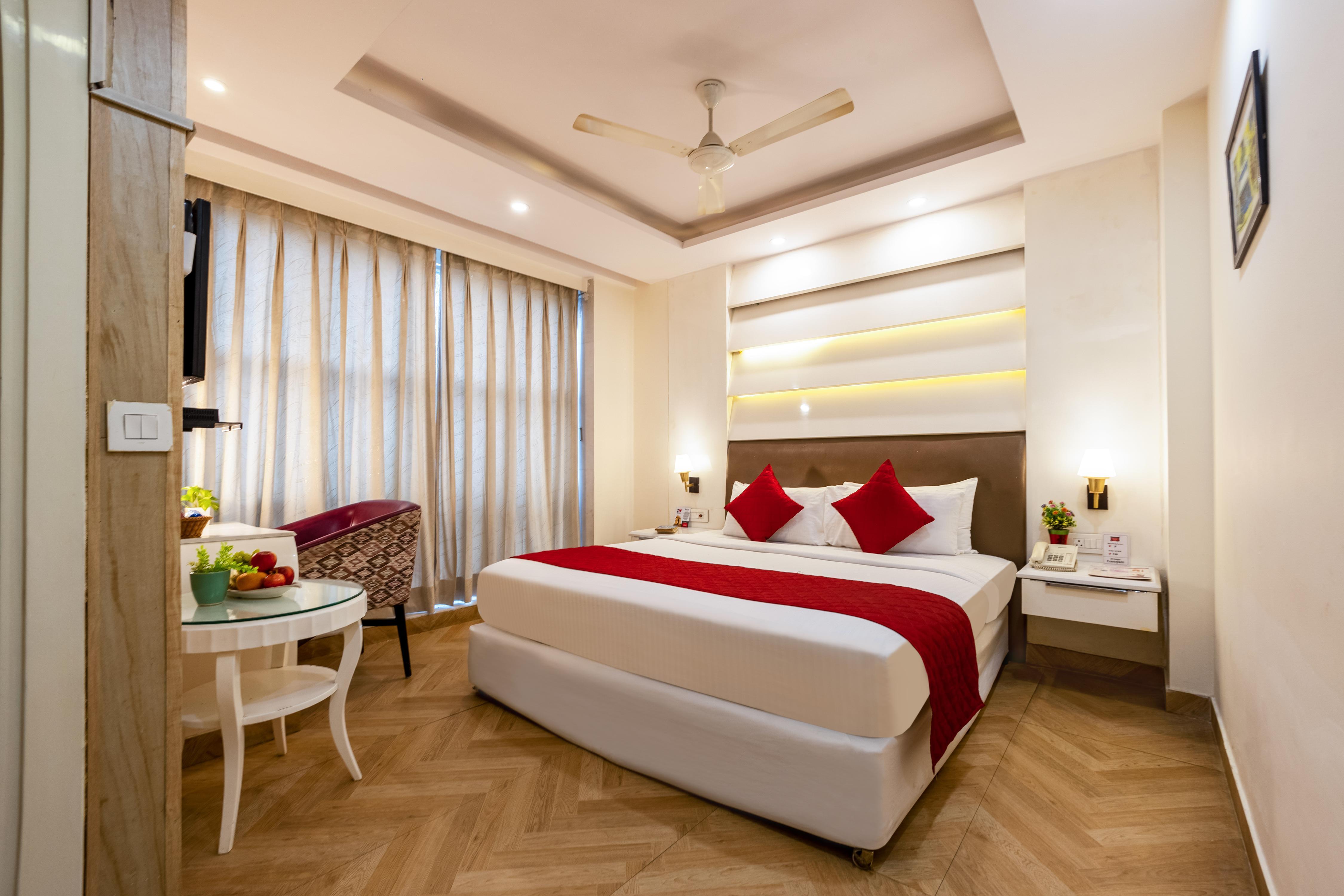 Hotel Picasso Prive - Naraina