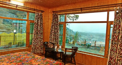 Srichan Resorts Pahalgam Room Type - Panoramic Valley View Room with Balcony