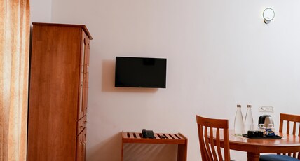 Crown Woods Munnar Room Type - Superior Room with Balcony