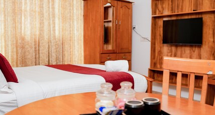 Crown Woods Munnar Room Type - Deluxe Room with Balcony