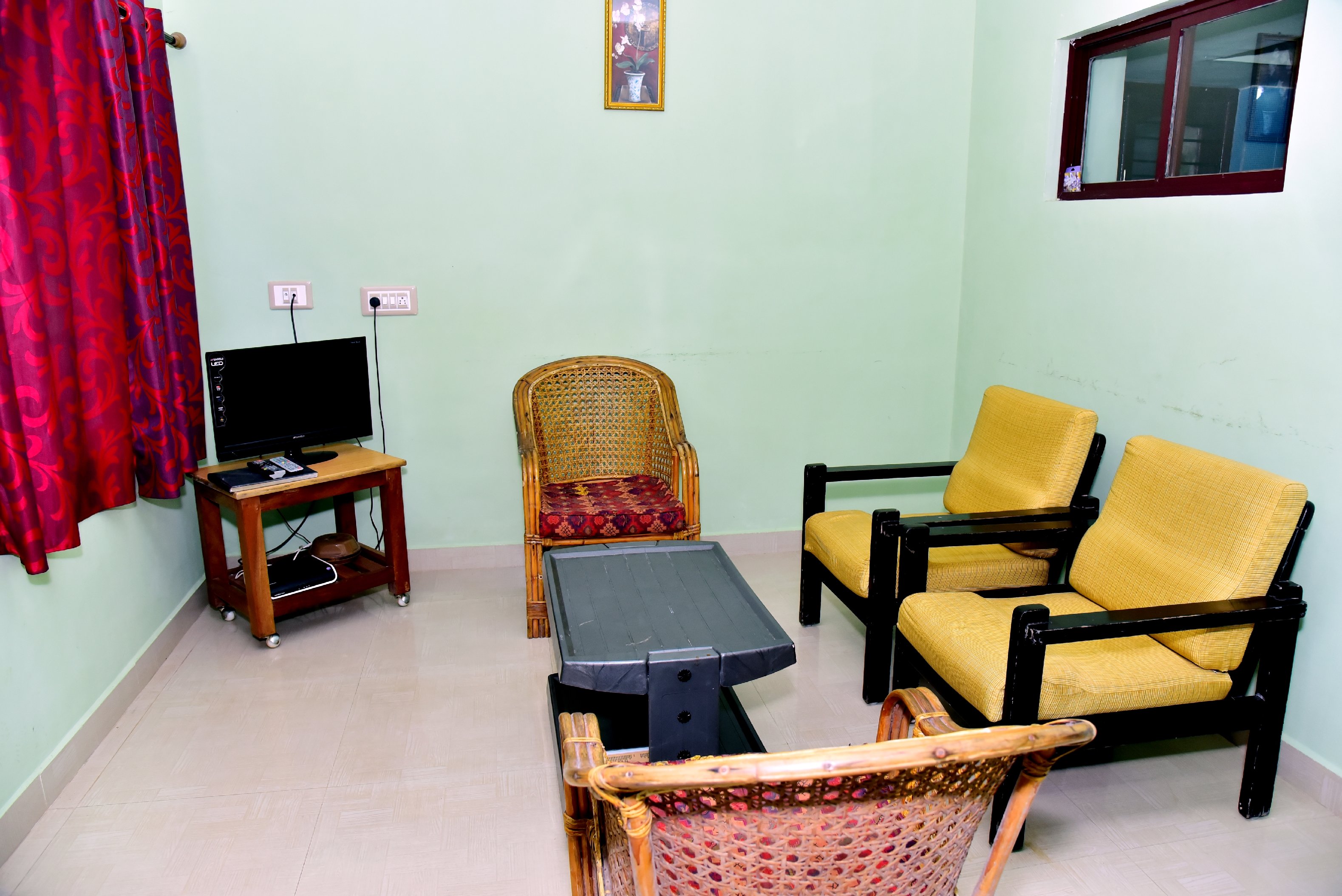 Daiwik Home Stay | Rooms & Caretaker - Tap to explore photos