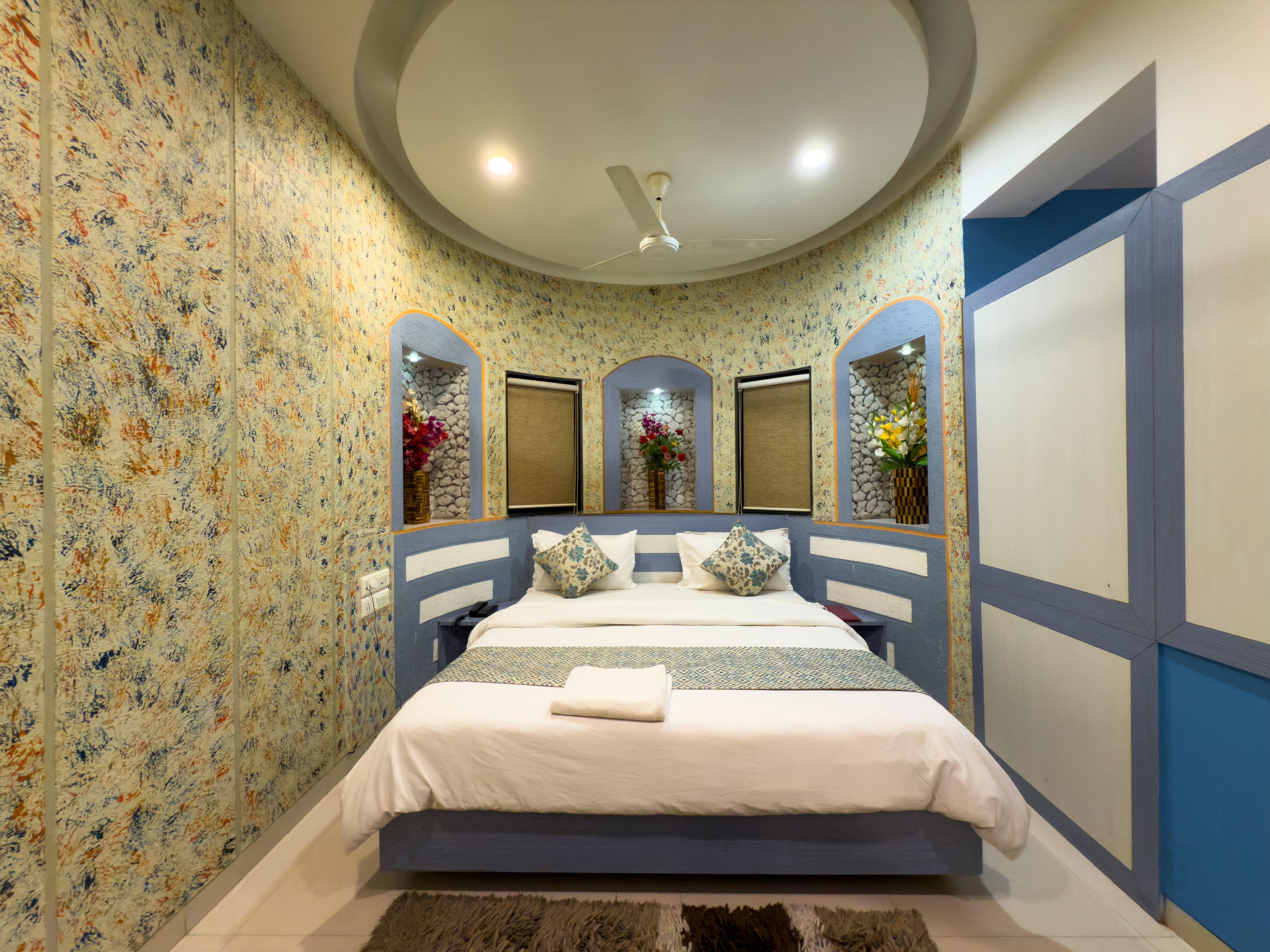 Hotel Sheetal Plaza - Tap to explore photos