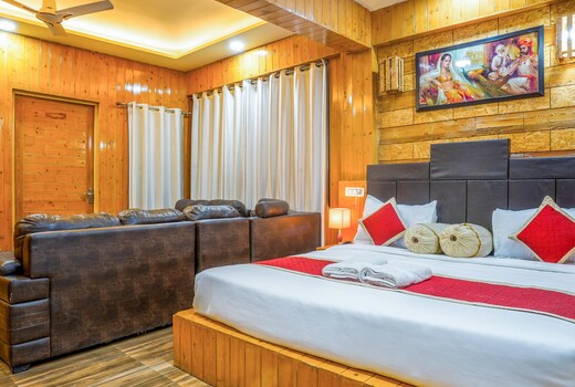 Hotel Auli D