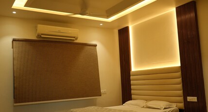 Hotel Bhandari Palace  Room Type - Luxury King Bed Room