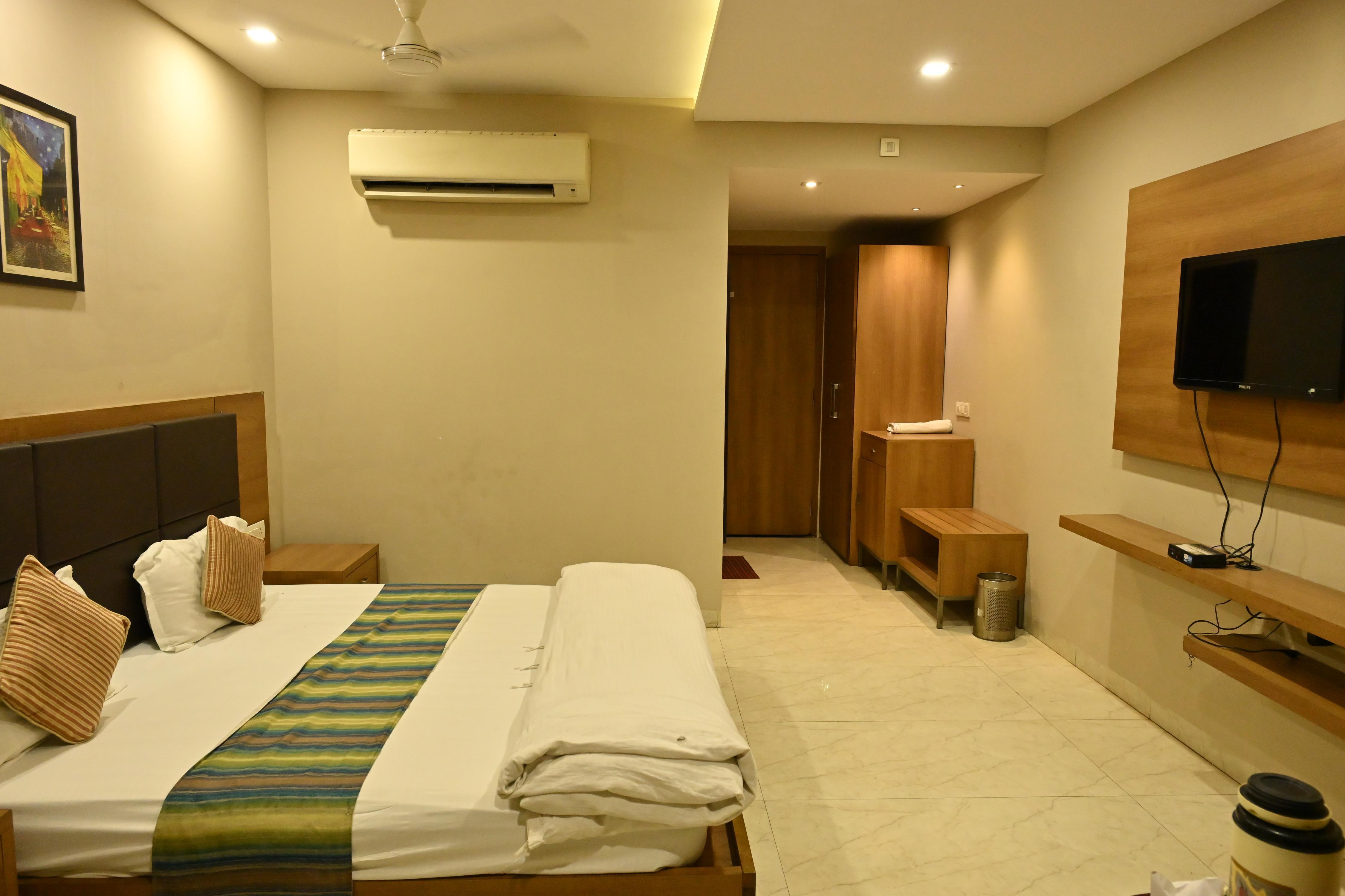 Premier Hotel Room Type - Premium Room