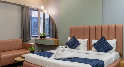 The City Hotel Room Type - Deluxe Room The City Hotel Room Type - Deluxe Room