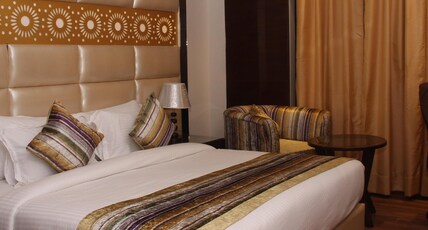 Hotel Sapphire Room Type - Deluxe Rooms