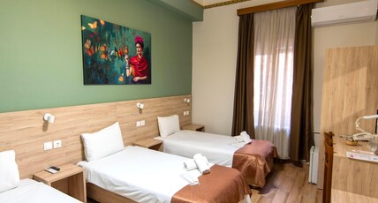 Nea Metropolis Hotel Room Type - Standard Triple Room RR Nea Metropolis Hotel Room Type - Standard Triple Room RR