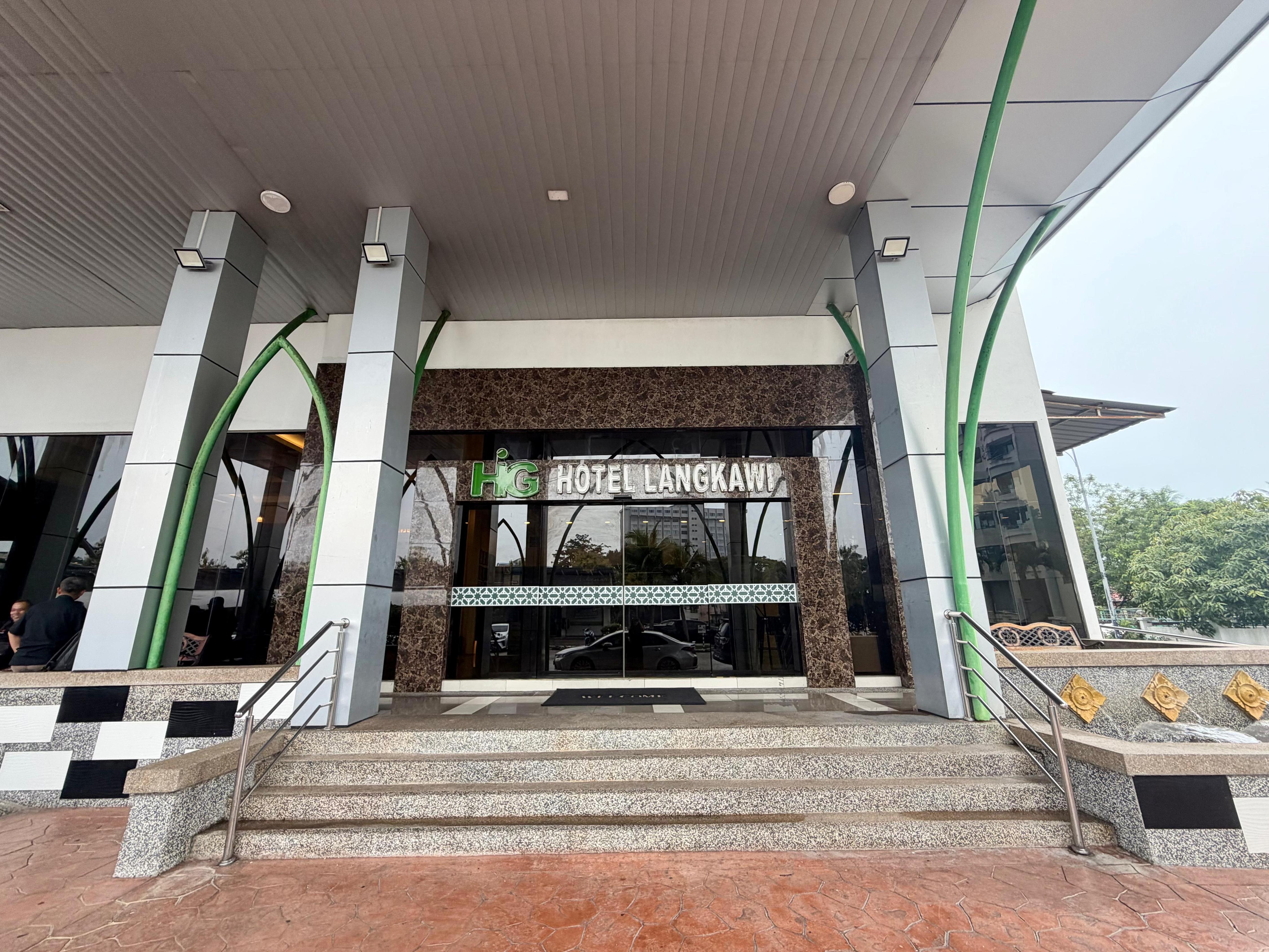 HIG Hotel & Convention Langkawi - Tap to explore photos