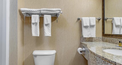 Best Western Plus Capital Inn Room Type - 2 Queen Beds, Non-Smoking, Work Desk, Sofa, Microwave And Refrigerator, Wi-Fi, Full Breakfast Best Western Plus Capital Inn Room Type - 2 Queen Beds, Non-Smoking, Work Desk, Sofa, Microwave And Refrigerator, Wi-Fi, Full Breakfast