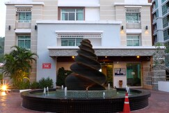 iCheck inn Residences Patong
