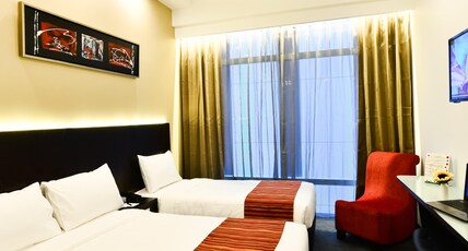 Hotel Chancellor@Orchard Room Type - Deluxe Triple Room Hotel Chancellor@Orchard Room Type - Deluxe Triple Room