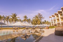 The Shells Resort and Spa