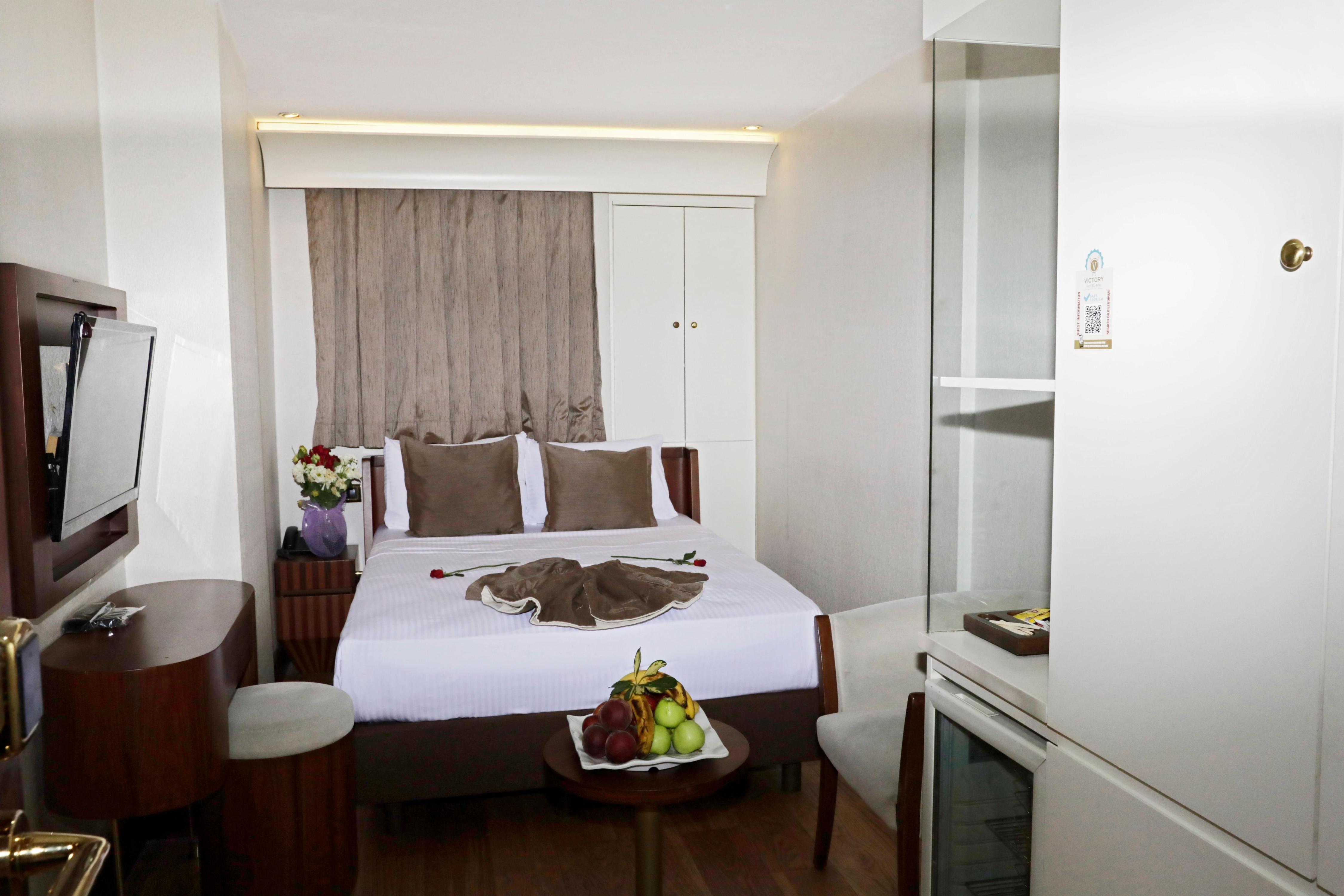 Victory Hotel & Spa, Istanbul  Room Type - Corner Double Room