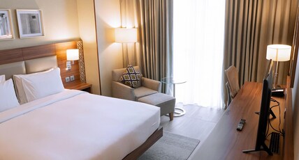 Hilton Garden Inn Dubai Deira Room Type - KING ROOM
