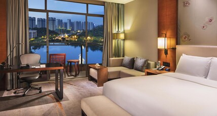 DoubleTree by Hilton Hotel Guangzhou - Science City Room Type - EXECUTIVE VIEW KING ROOM