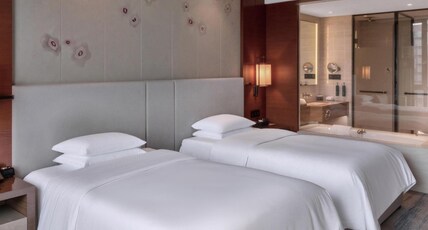 DoubleTree by Hilton Hotel Guangzhou - Science City Room Type - GUEST TWIN ROOM
