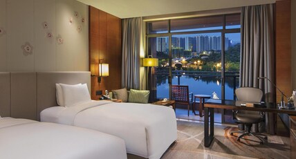 DoubleTree by Hilton Hotel Guangzhou - Science City Room Type - EXECUTIVE VIEW TWIN ROOM