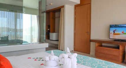 Bandara Beach Resort Phuket Room Type - Premier Sea View