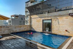Richico Apartment and Hotel