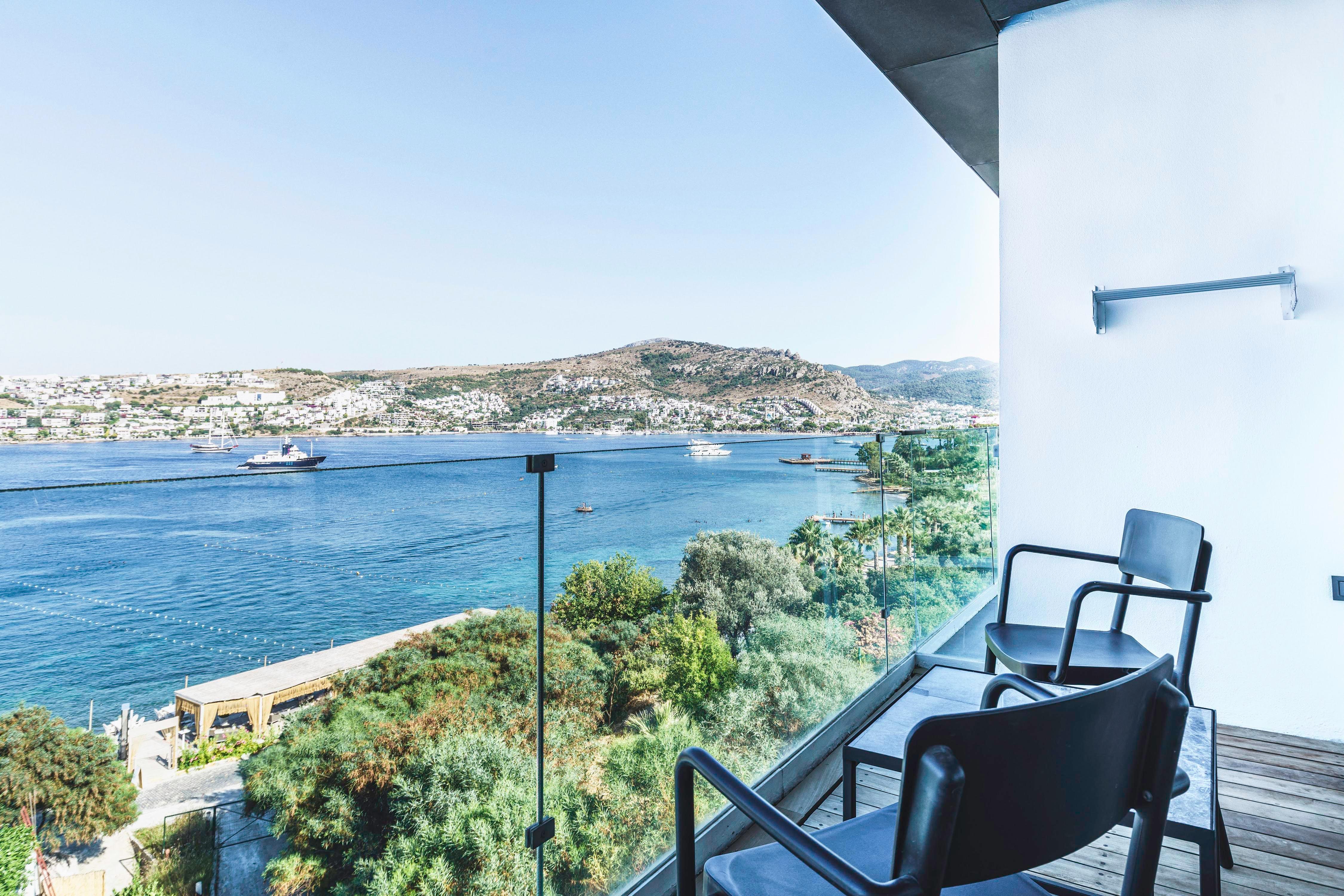 Cape Bodrum Luxury Hotel & Beach Room Type - Deluxe King Room Seaview