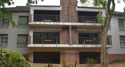 Hazyview Cabanas Room Type - Three Bedroom Apartment with Patio Hazyview Cabanas Room Type - Three Bedroom Apartment with Patio