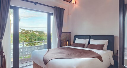 THE BLOSSOM RESORT ISLAND DA NANG Room Type - Superior King Room with River View and Onsen Included - Higher Floor THE BLOSSOM RESORT ISLAND DA NANG Room Type - Superior King Room with River View and Onsen Included - Higher Floor