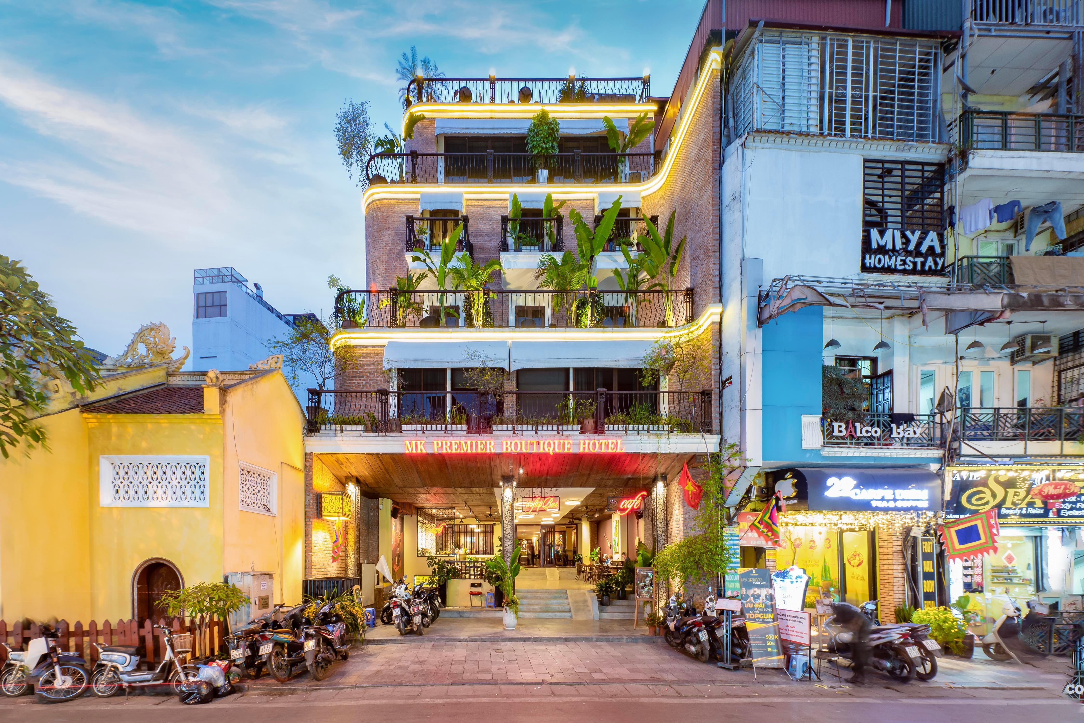 MK PREMIER BOUTIQUE HOTEL - Tap to explore photos