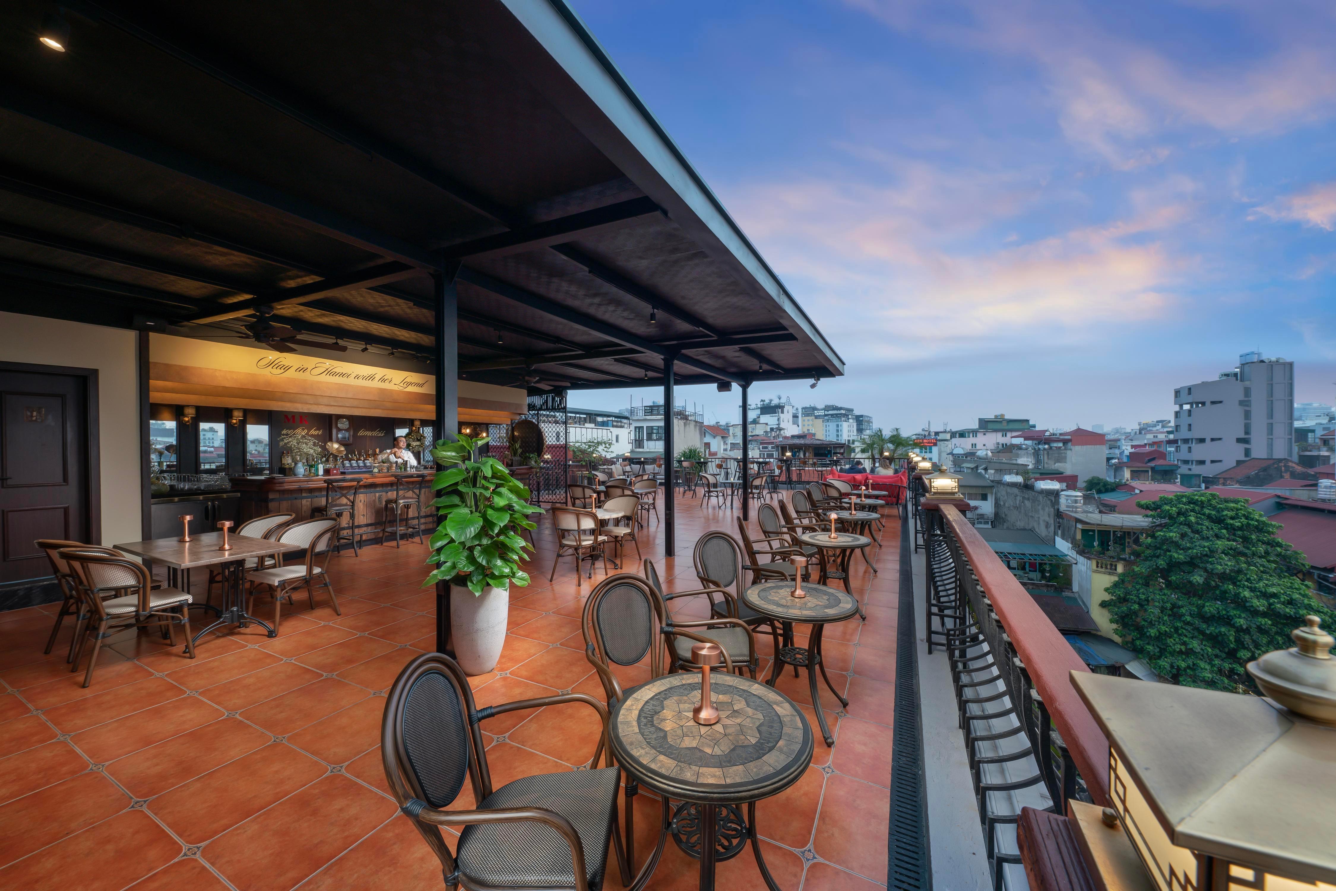 MK PREMIER BOUTIQUE HOTEL - Tap to explore photos