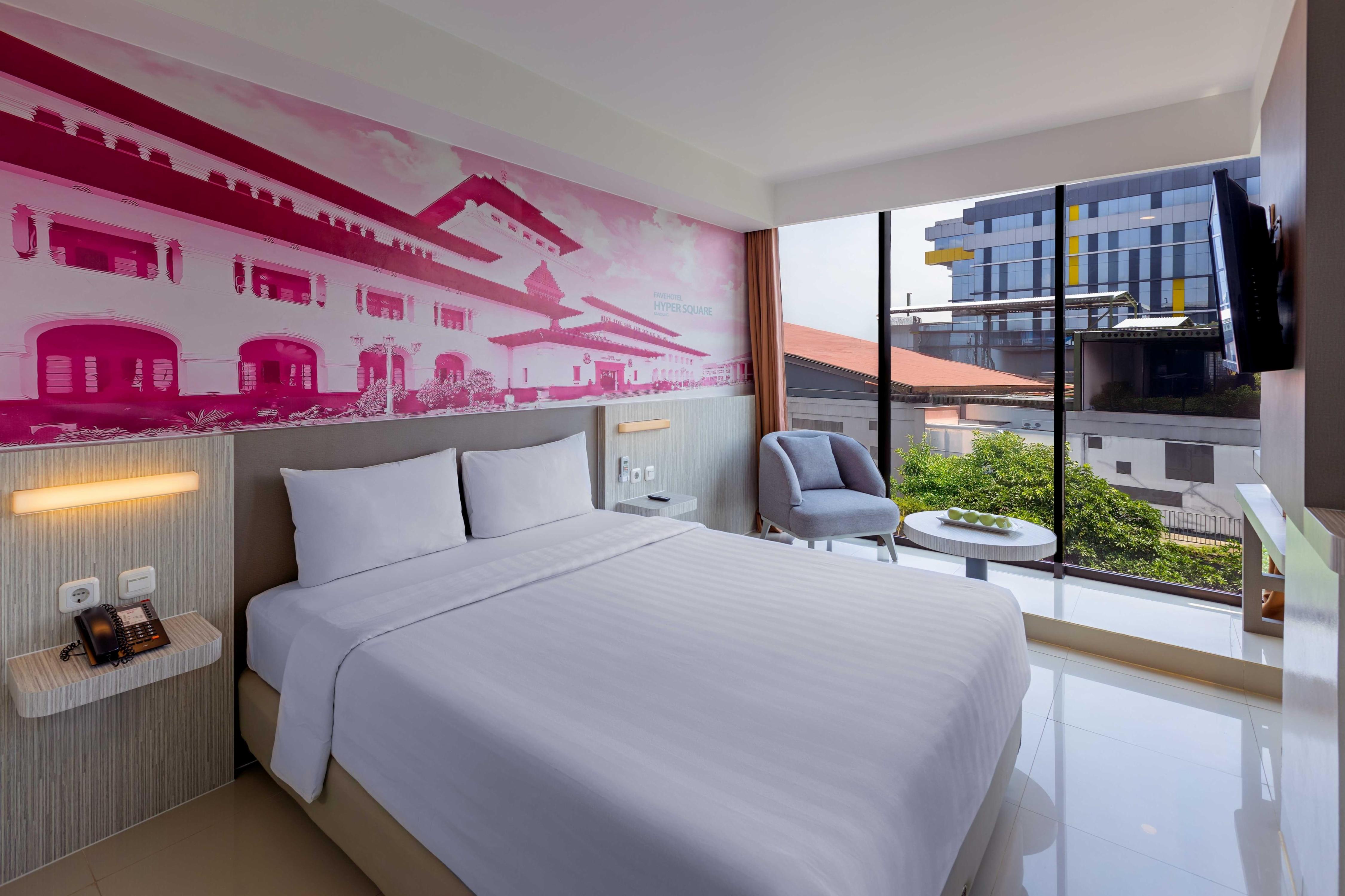 favehotel Hyper Square Room Type - Superior Room