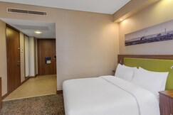 Hampton by Hilton Istanbul Kayasehir
