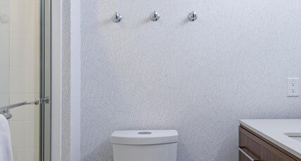 Home2 Suites by Hilton West Edmonton, Alberta, Canada Room Type - 1 KING STUDIO SUITE NOSMOK