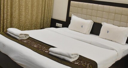 Hotel Dhantara Room Type - Deluxe Double Bed A/c Room