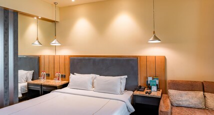 Crescent Spa & Resort Room Type - Club Room