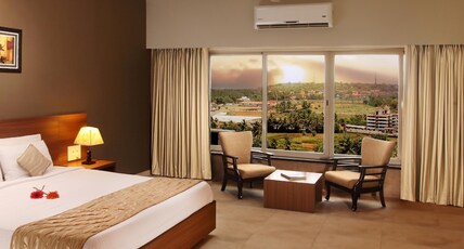 Athome Comforts Room Type - Deluxe King Room