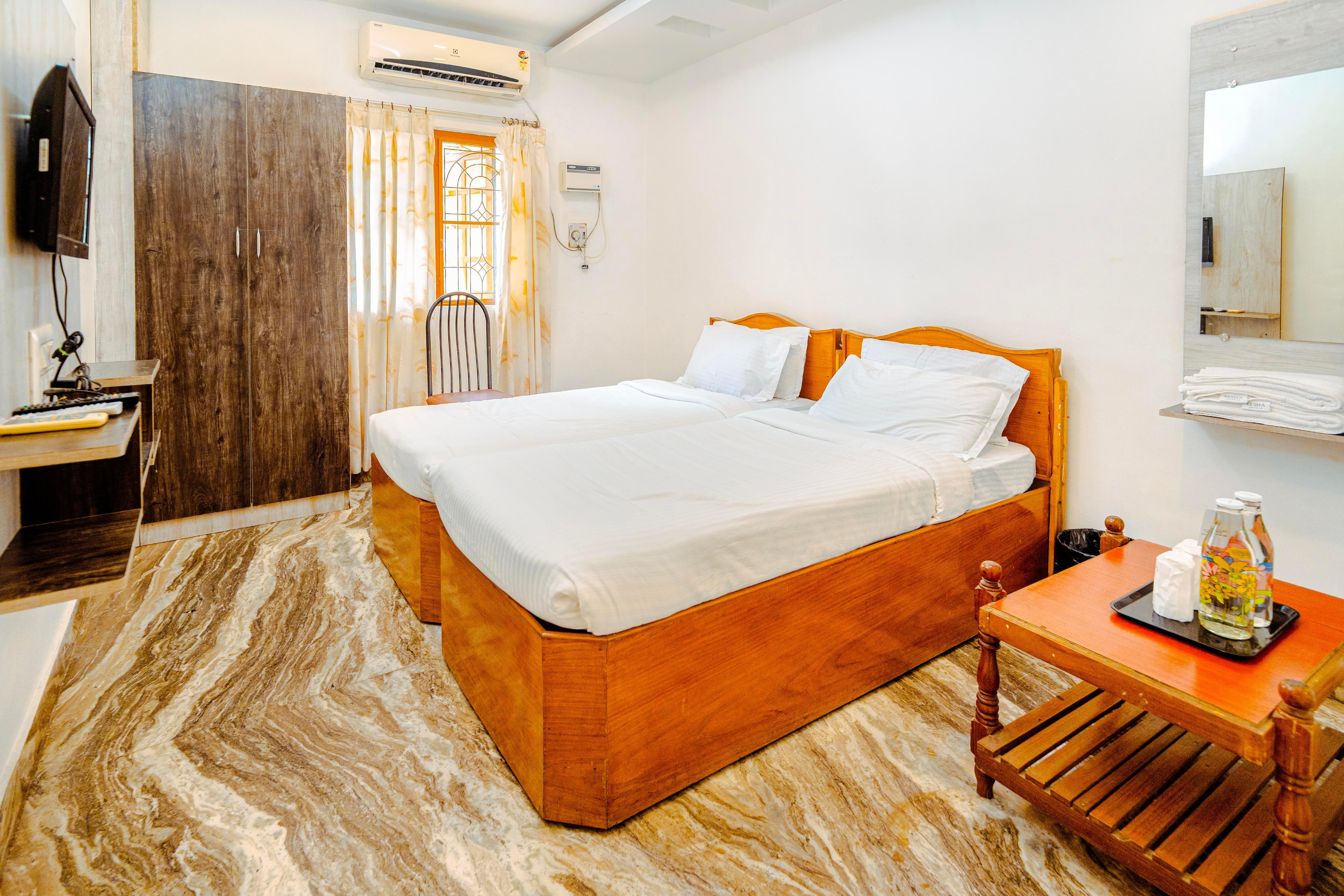 Hare Rama Hare Krishna - EESHA Hotel Room Type - Twin Double (2 Single bed) AC